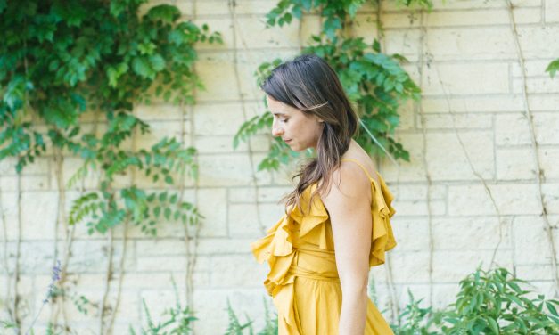 Jennifer Hall Taylor ’00,  A Practice of Presence in a Life of Movement